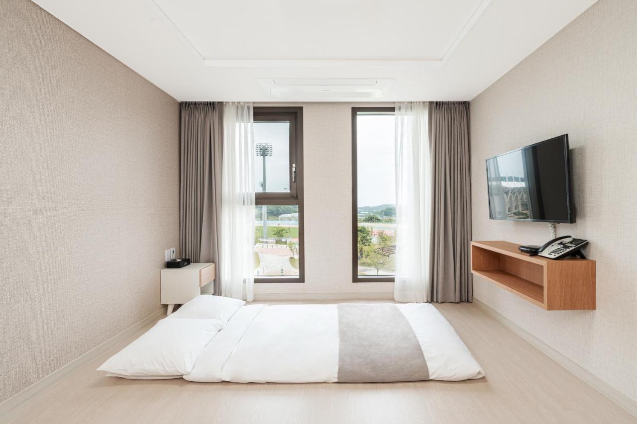 Centummark Hotel Yangyang Εξωτερικό φωτογραφία